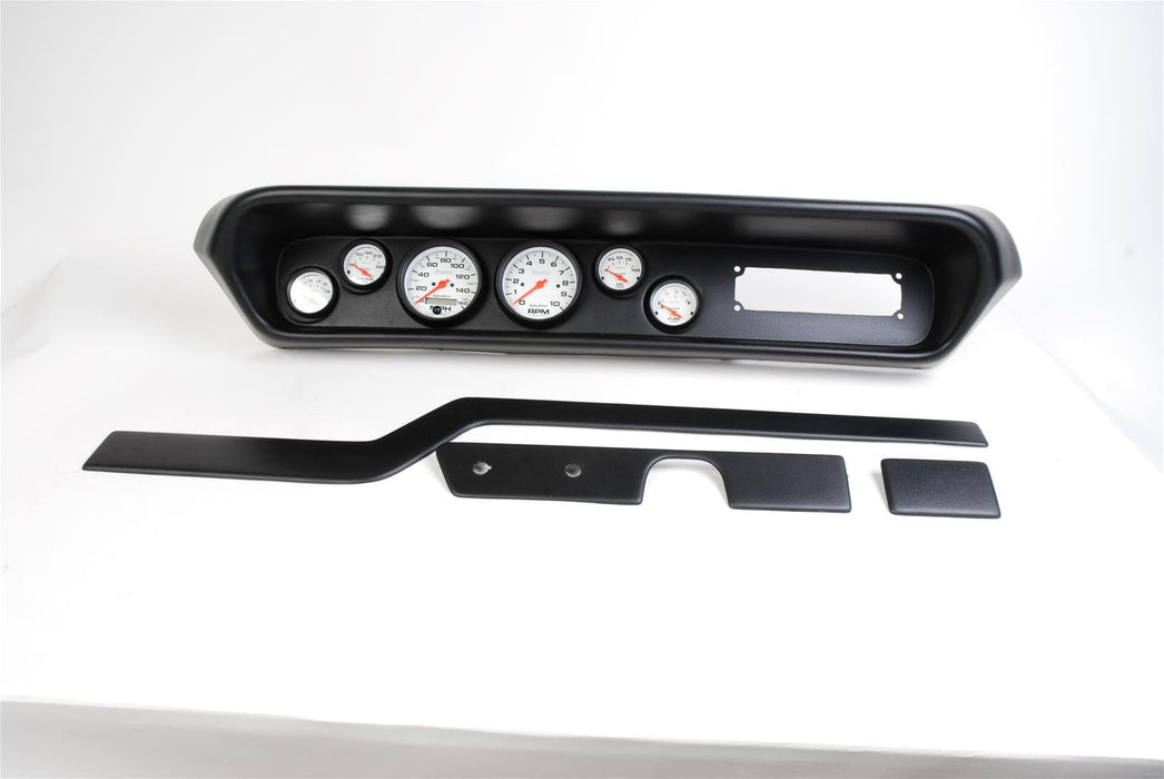 Classic Dash Classic Thunder Road Instrument Panels with AutoMeter Gauges 411640411 Autofit