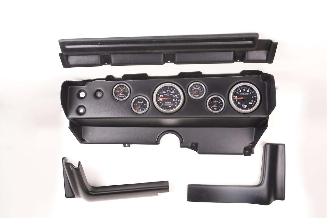Classic Dash Classic Thunder Road Instrument Panels with AutoMeter Gauges 714700911 Autofit