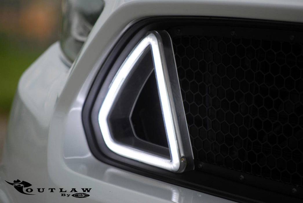 Classic Design Concepts Classic Design Concepts Outlaw Switchback Upper Grilles 1511-7015-01 Autofit