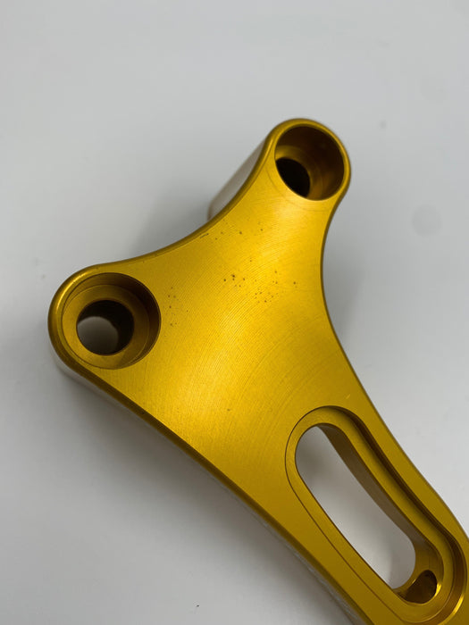 Franklin Performance Scratch&Dent LS Alternator Bracket - Gold Autofit