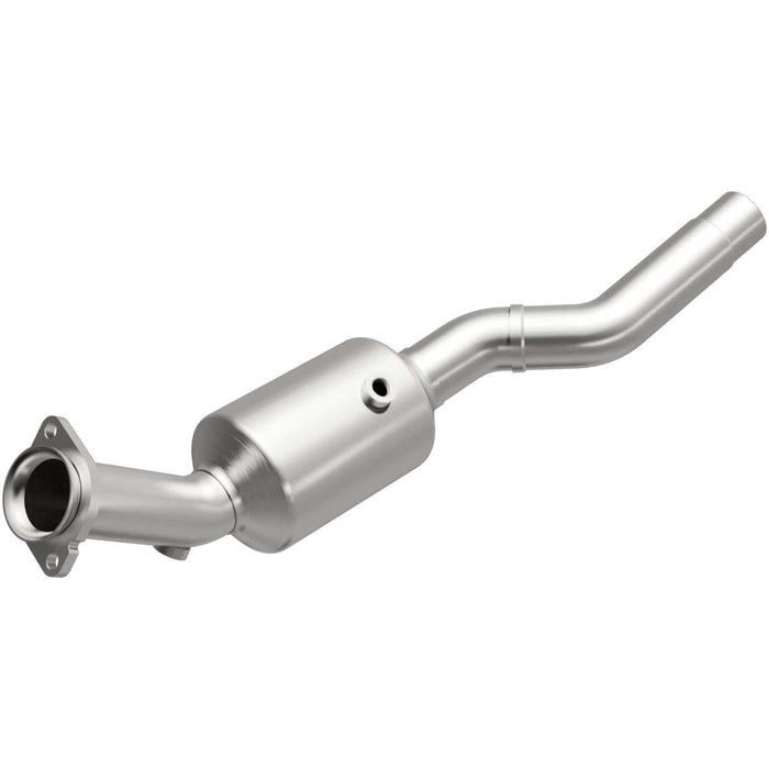 MagnaFlow MagnaFlow California Grade CARB Compliant Direct-Fit Catalytic Converters 5461948 Autofit