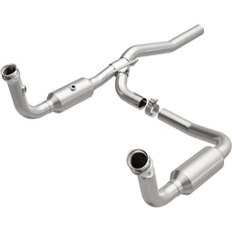 MagnaFlow MagnaFlow California Grade CARB Compliant Direct-Fit Catalytic Converters 5551148 Autofit