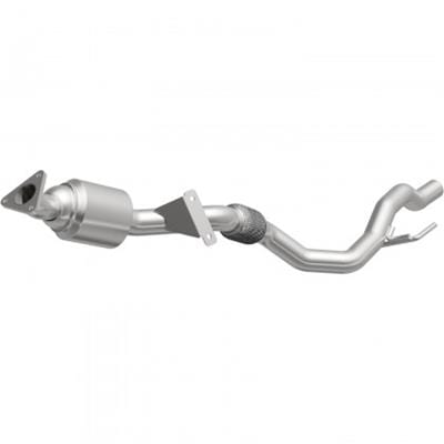 MagnaFlow MagnaFlow California Grade CARB Compliant Direct-Fit Catalytic Converters 5551370 Autofit