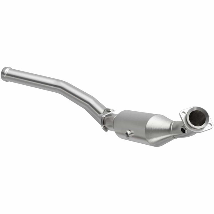 MagnaFlow MagnaFlow California Grade CARB Compliant Direct-Fit Catalytic Converters 5561172 Autofit
