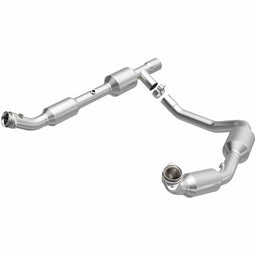 MagnaFlow MagnaFlow California Grade CARB Compliant Direct-Fit Catalytic Converters 5582439 Autofit