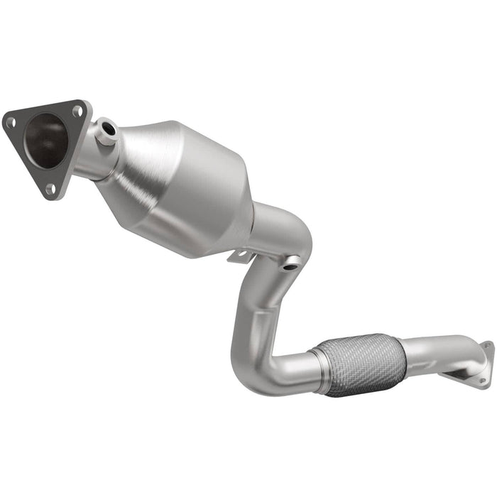 MagnaFlow MagnaFlow California Grade CARB Compliant Direct-Fit Catalytic Converters 5582586 Autofit