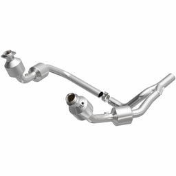 MagnaFlow MagnaFlow California Grade CARB Compliant Direct-Fit Catalytic Converters 5582689 Autofit