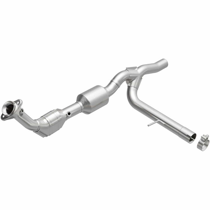MagnaFlow MagnaFlow OEM Grade Federal/EPA Compliant Direct-Fit Catalytic Converters 52450 Autofit