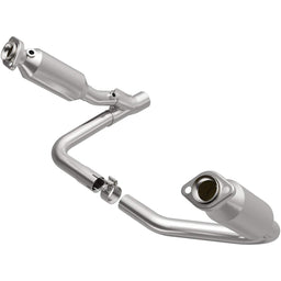 MagnaFlow MagnaFlow OEM Grade Federal/EPA Compliant Direct-Fit Catalytic Converters 5551832 Autofit
