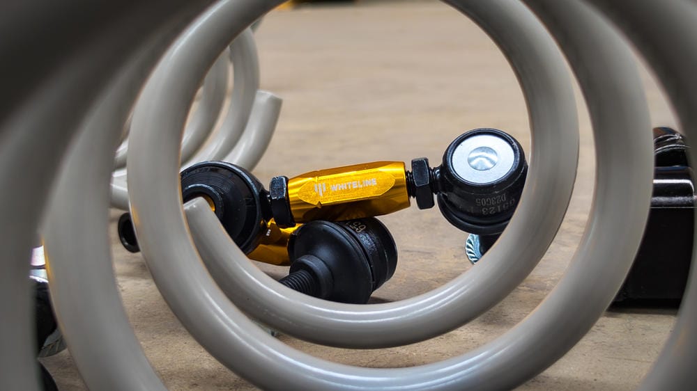 Whiteline 120 x 60 x 20 cm Front and Rear Grip Series Kit to Suit Subaru WRX VB, VN Autofit