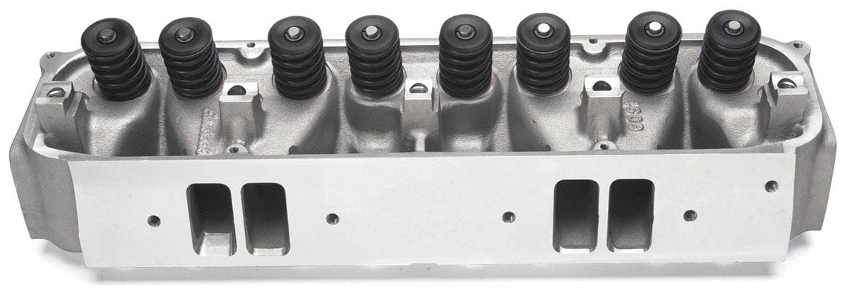 EDELBROCK Big Block Chrysler, 84cc chambers, great torque and horsepower up to Performer RPM Chrysler 440 Cylinder Heads - Single - Complete ED60929 Autofit